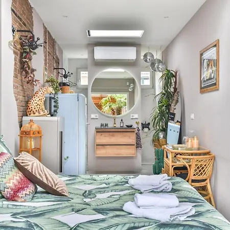 Pats Garden With Mini Cinema, Projector Apartamento Alkmaar