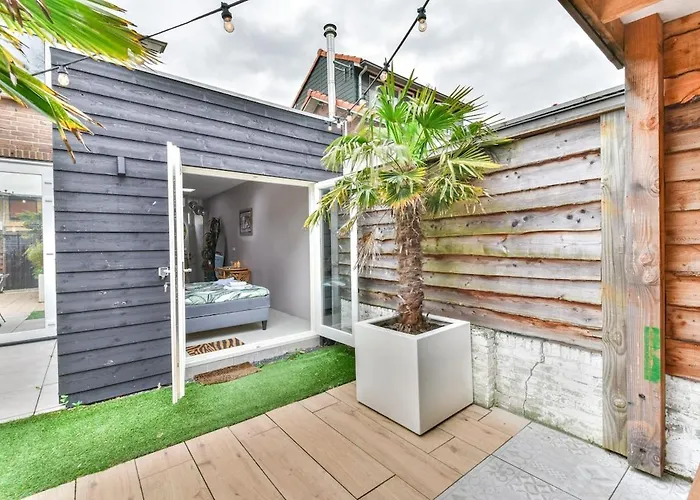 Apartmán Pats Garden With Mini Cinema, Projector *