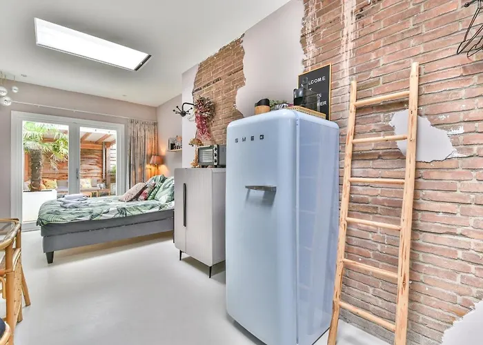 Appartement Pats Garden With Mini Cinema, Projector *